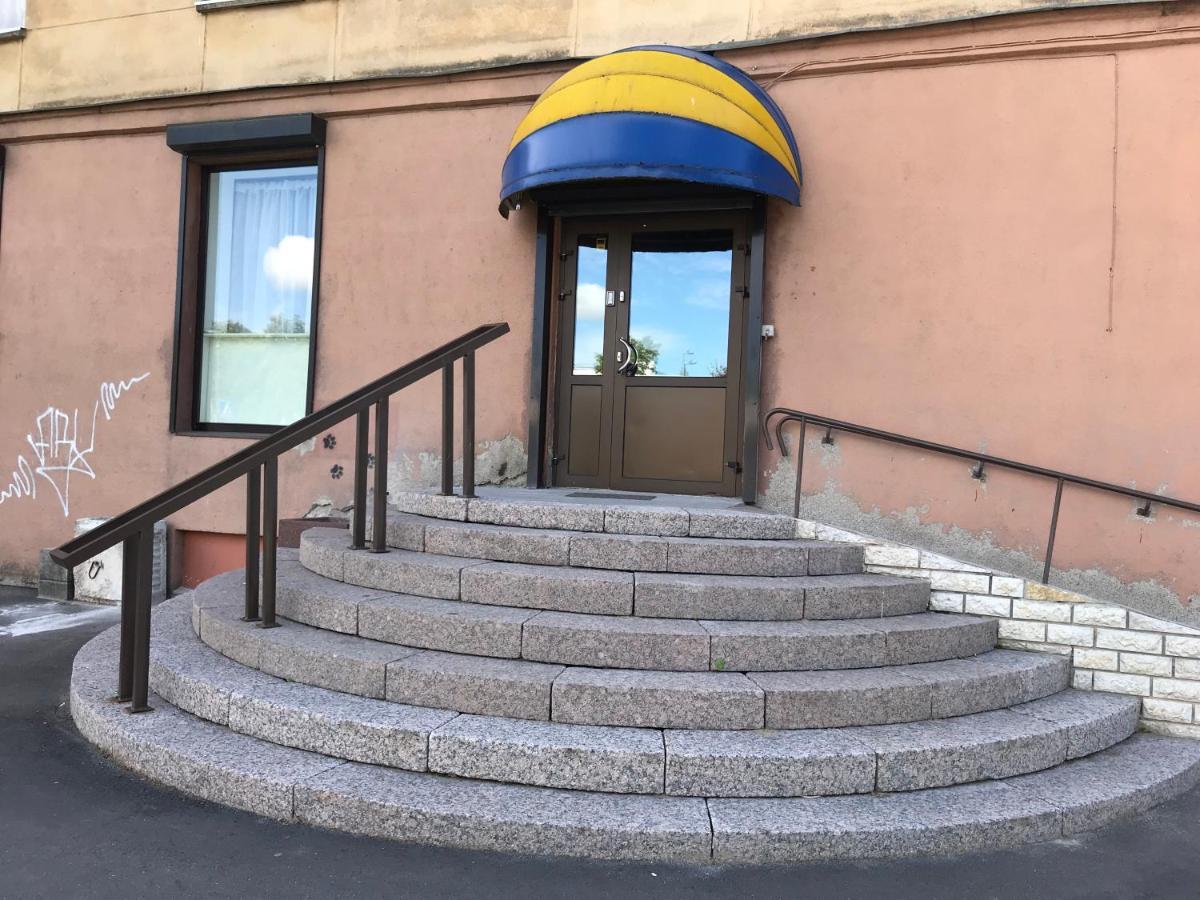 Aparthotel ナルヴァ エクステリア 写真